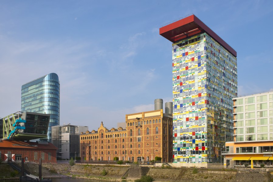 Außenansicht, © Copyright/INNSIDE Düsseldorf Hafen