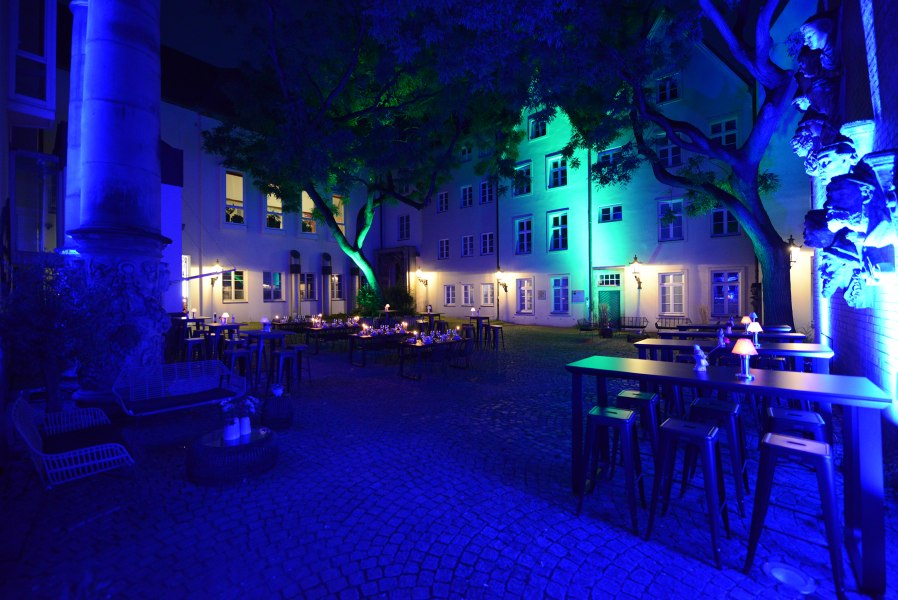 Innenhof Nacht, © Nero Gastronomiebetriebs GmbH