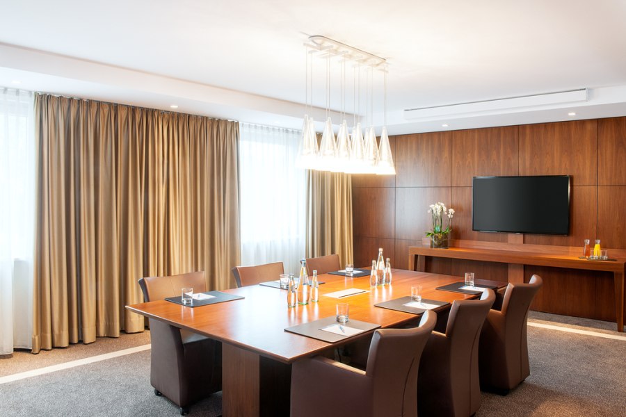 Conference room "Berlin", © Copyright/NH Düsseldorf City Nord Conference room "Berlin", © Copyright/NH Düsseldorf City Nord