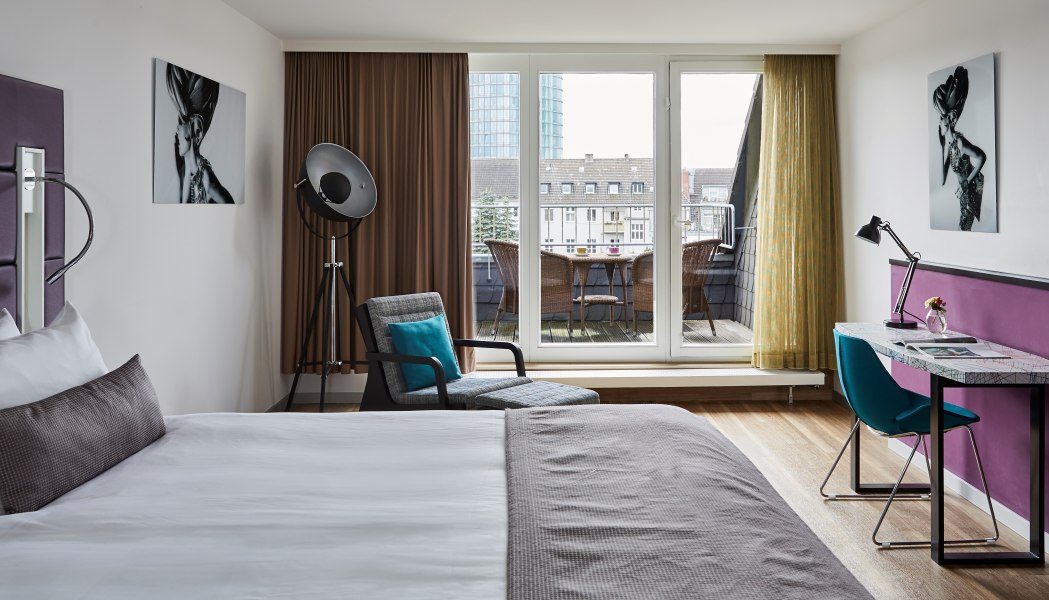 Hotelzimmer King Superior, © Copyright/Hotel Indigo Düsseldorf - Victoriaplatz Hotelzimmer King Superior, © Copyright/Hotel Indigo Düsseldorf - Victoriaplatz