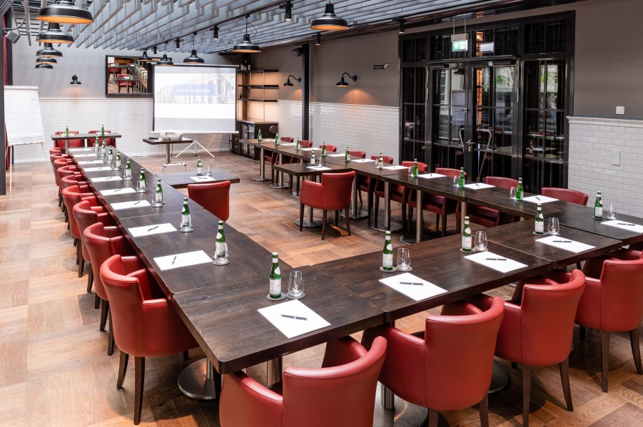 Conference room, © Copyright/The Wellem Conference room, © Copyright/The Wellem