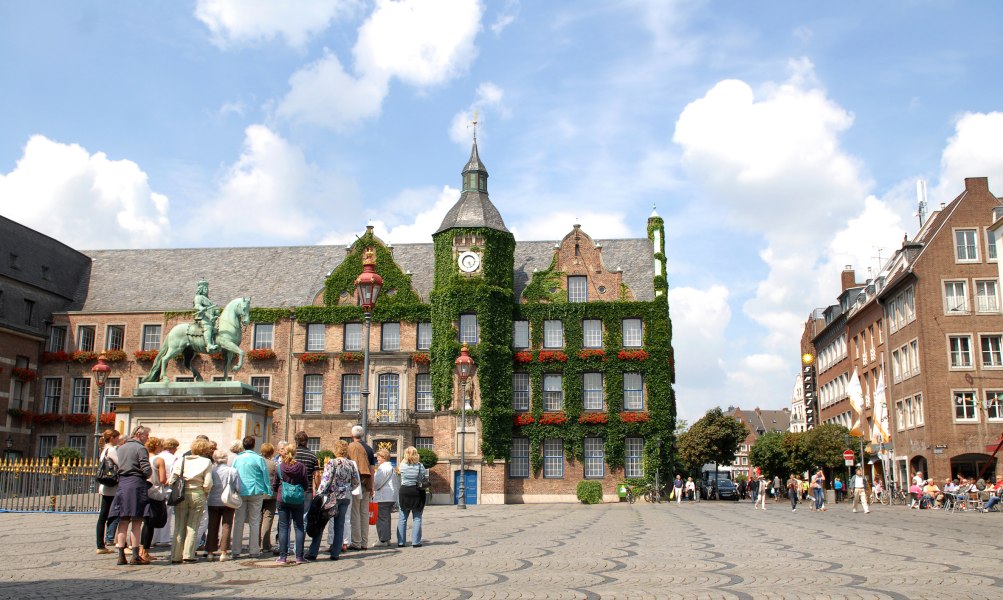 Stadtführung, © Copyright/Düsseldorf Tourismus GmbH