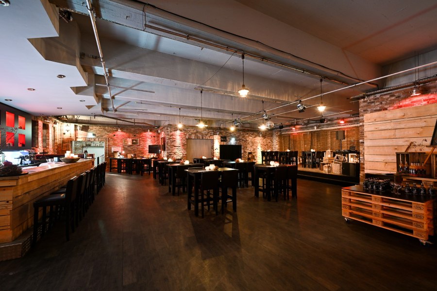 AltesStahlwerk_Foyer (1), © Altes Stahlwerk Eventmarketing GmbH AltesStahlwerk_Foyer (1), © Altes Stahlwerk Eventmarketing GmbH