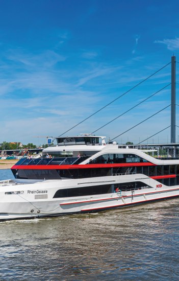 ©KD_MS_RheinGalaxie_Düsseldorf_01, © Köln-Düsseldorfer Deutsche Rheinschiffahrt GmbH ©KD_MS_RheinGalaxie_Düsseldorf_01, © Köln-Düsseldorfer Deutsche Rheinschiffahrt GmbH