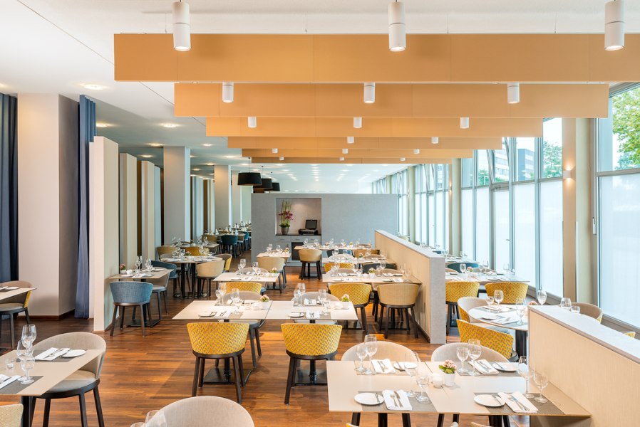 Restaurant, © Copyright/NH Düsseldorf City Nord Restaurant, © Copyright/NH Düsseldorf City Nord
