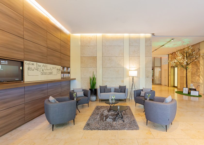 012MeliaDusseldorf-Lobby, © Meliá Hotels International / Francisco Guerrero