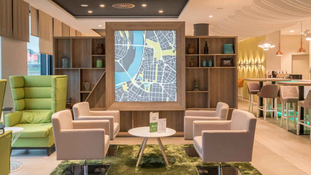 Lobby 2, © Holiday Inn Düsseldorf City Lobby 2, © Holiday Inn Düsseldorf City