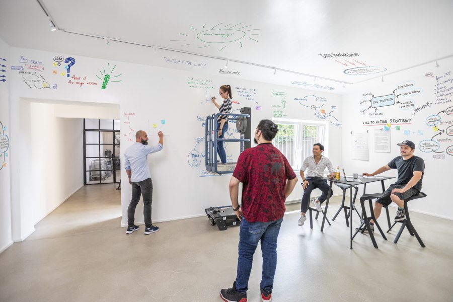 &copy; Copyright/Black Rabbit Locations GmbH