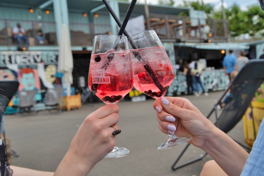 Getränke_Beispiele, © Stadtstrand Düsseldorf GmbH Getränke_Beispiele, © Stadtstrand Düsseldorf GmbH