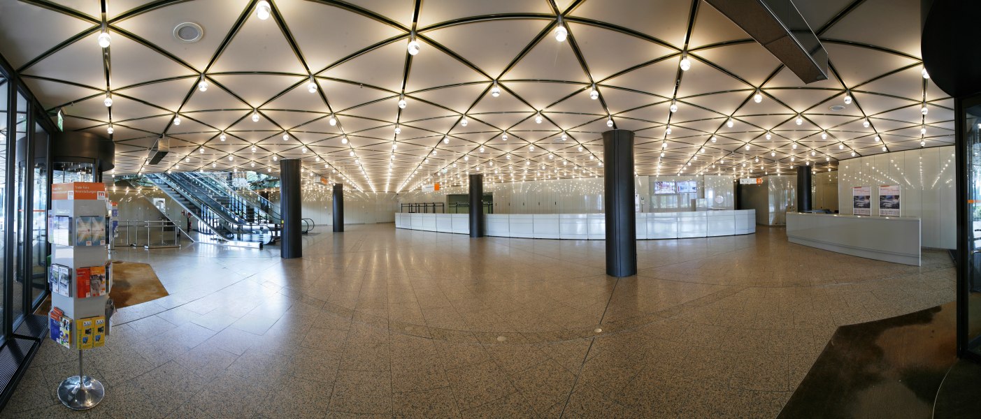 Foyer Stadthalle, © Copyright/CCD Congress Center Düsseldorf