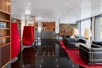 Lobby, &copy; Copyright/Living Hotels