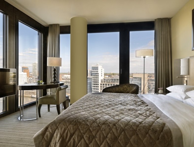 Hotelzimmer, © Copyright/Hyatt Regency Düsseldorf