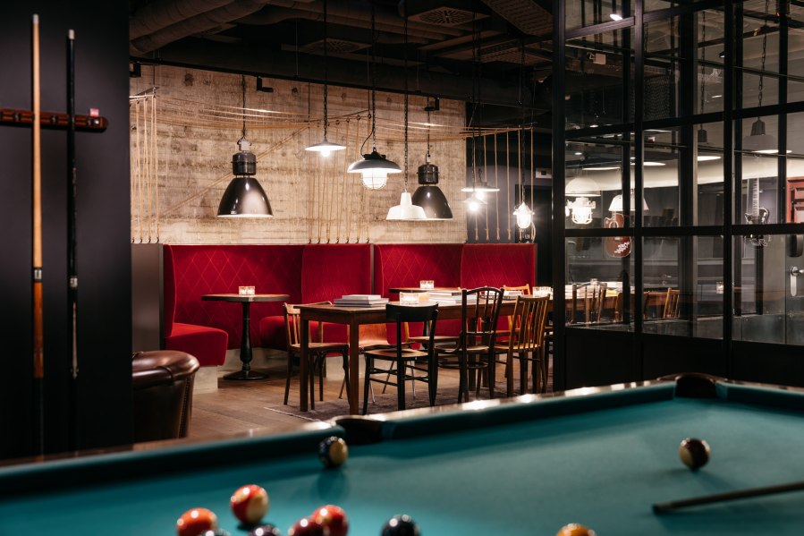 Residents’ Lounge, © Copyright/Ruby Leni Hotel Dusseldorf Residents’ Lounge, © Copyright/Ruby Leni Hotel Dusseldorf