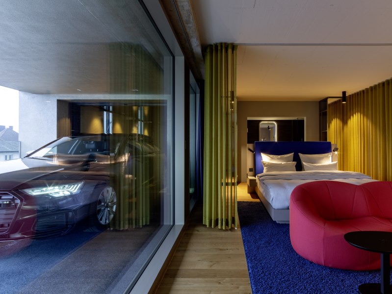 Zimmer Kategorie Car Loft, © Copypright/b`mine hotel Düseldorf