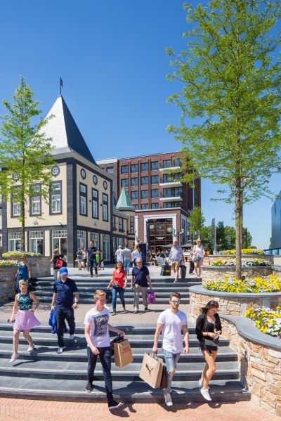 Discover Designer Outlet Roermond