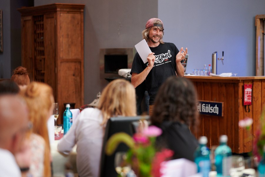 Düsseldorf sprüht_1_Dieter Jacobi Fotografie Düsseldorf sprüht_1_Dieter Jacobi Fotografie