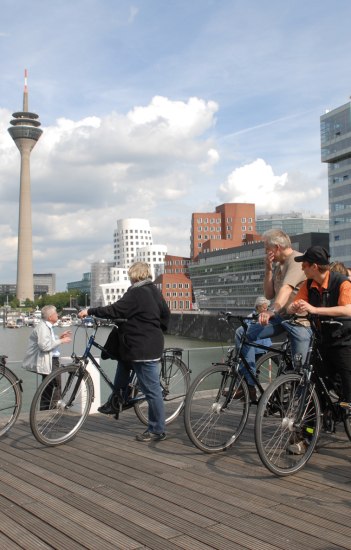 Düsseldorf per Rad, © Copyright/Düsseldorf Tourismus GmbH