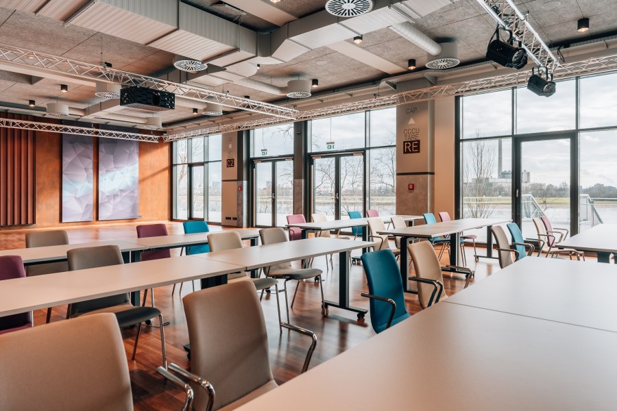 2022-01-26-rheinblick-location-portraits-offenblende-jah-0010_1, &copy; Copyright/B&auml;dergesellschaft D&uuml;sseldorf GmbH