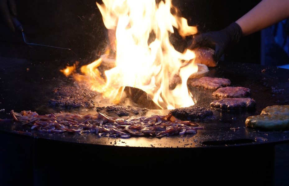 feuertonne-rheincurry-md-foodsolutions