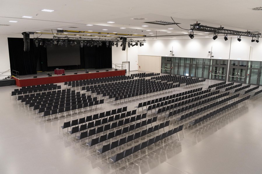 stadthalle-falkensee, &copy; Lleyendecker GmbH
