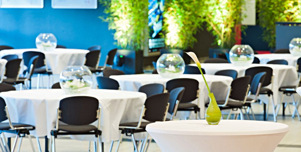 Einlassfoyer Gala, © Copyright/D.LIVE GmbH & Co. KG Einlassfoyer Gala, © Copyright/D.LIVE GmbH & Co. KG