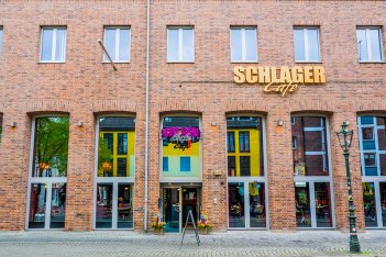 CafeDl_1-12 (1), © Schlager Cafe Düsseldorf GmbH CafeDl_1-12 (1), © Schlager Cafe Düsseldorf GmbH