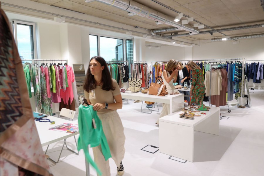 image003 Kopie, © The Supreme Group / munichfashion.company GmbH image003 Kopie, © The Supreme Group / munichfashion.company GmbH