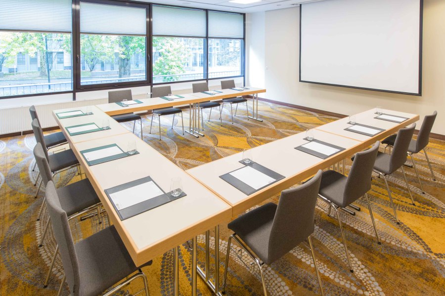 Room Köln, © Copyright/Courtyard by Marriott Düsseldorf Hafen