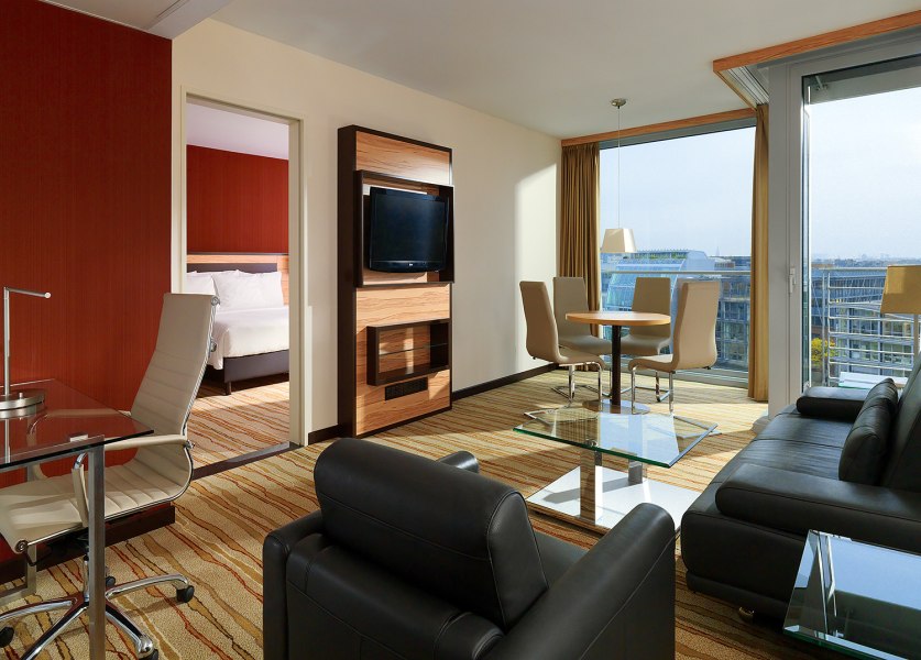 Studio, © Copyright/Courtyard by Marriott Düsseldorf Hafen