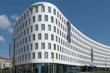 © Copyright/Holiday Inn Express Düsseldorf - Hauptbahnhof