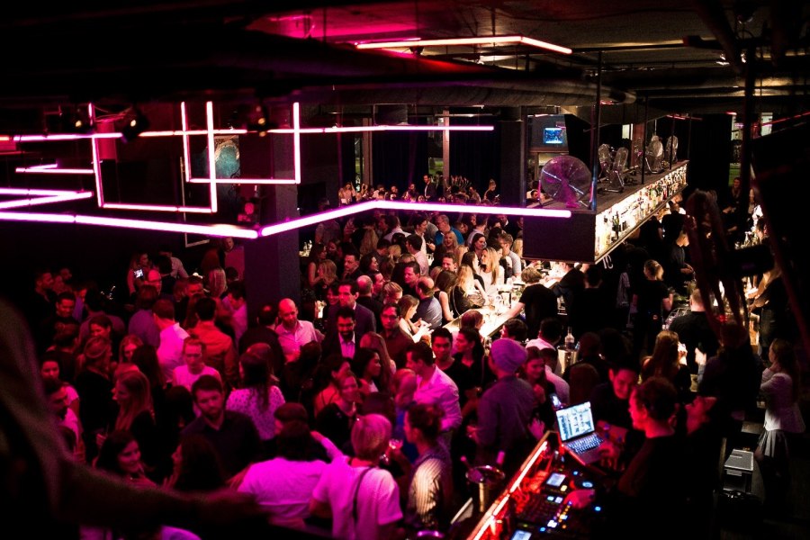 Tanzfl&auml;che, &copy; Copyright/pureXEvent