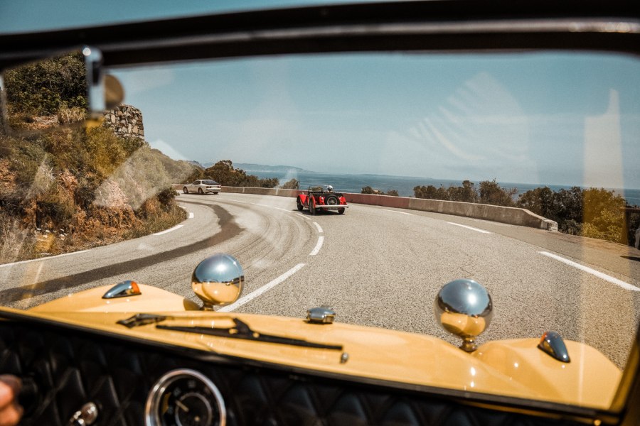 © face to face Holding GmbH