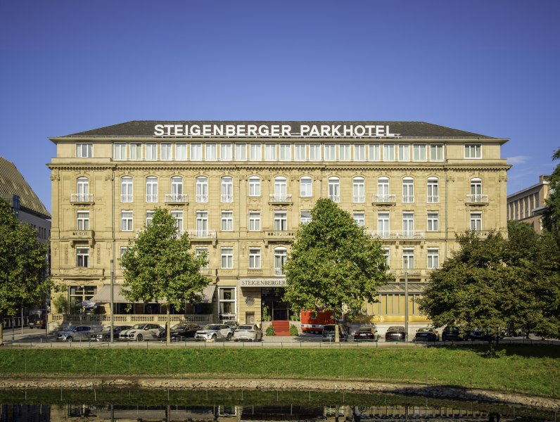 0836_PH002_Parkhotel_Exterior, © Steigenberger Hotels GmbH