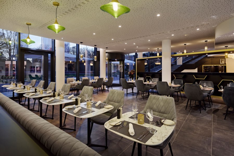 2200_Dorint_E_DeikerHoefe_043_Restaurant_M03_Online_2400px, &copy; Nicole Zimmermann