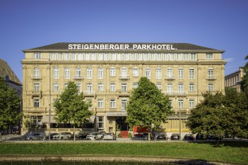 0836_PH002_Parkhotel_Exterior, © Steigenberger Hotels GmbH 0836_PH002_Parkhotel_Exterior, © Steigenberger Hotels GmbH