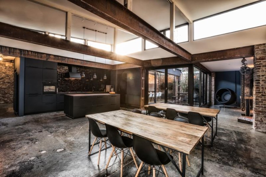 Kitchen, &copy; Copyright/Black Rabbit Locations