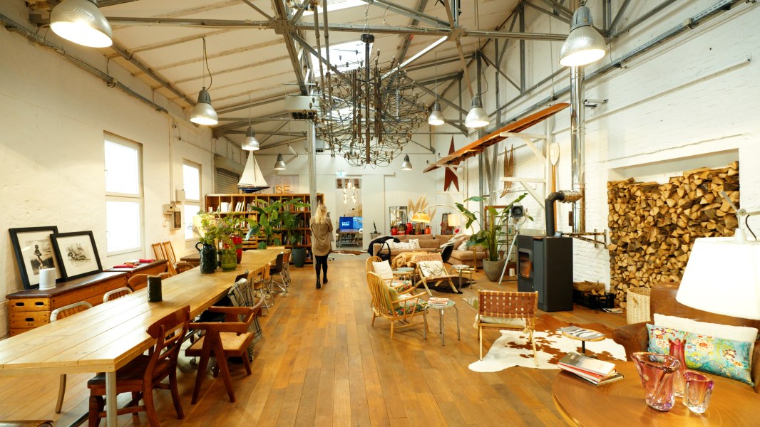 speakeasy Raum mit Kamin, © Christian Stoll speakeasy Raum mit Kamin, © Christian Stoll