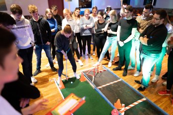 Crazy Golf Crazy Golf