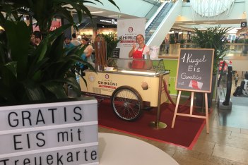 Ice cream car in a department store, © Copyright/Roberto Ghirloni Ice cream car in a department store, © Copyright/Roberto Ghirloni