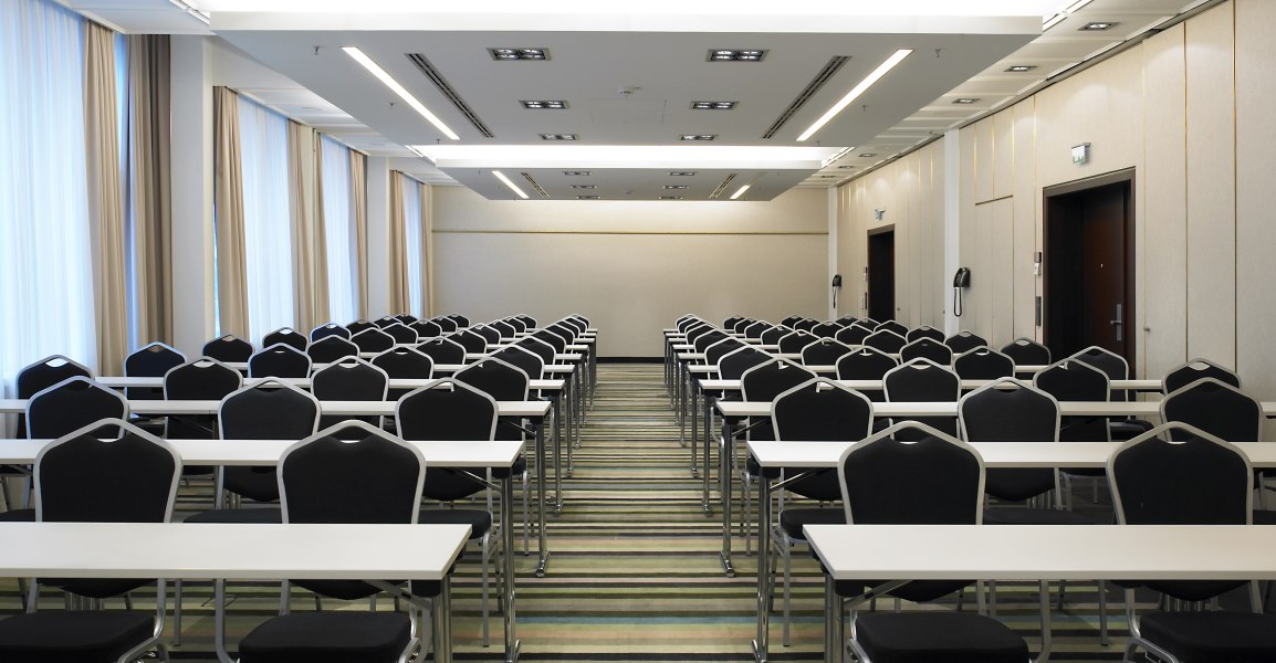 Conference room parliamentary, © Copyright/Crowne Plaza Düsseldorf-Neuss