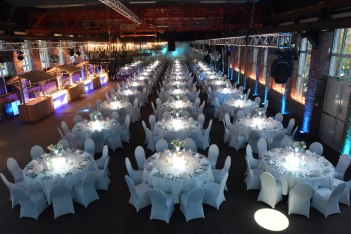 AltesStahlwerk_Halle_Gala (2), © Altes Stahlwerk Eventmarketing GmbH