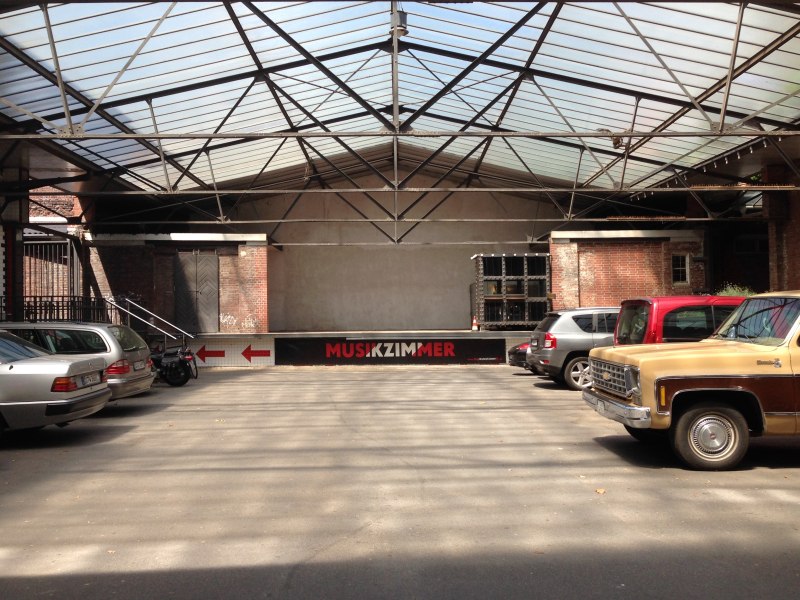 Glas hall, © Copyright/HPZ