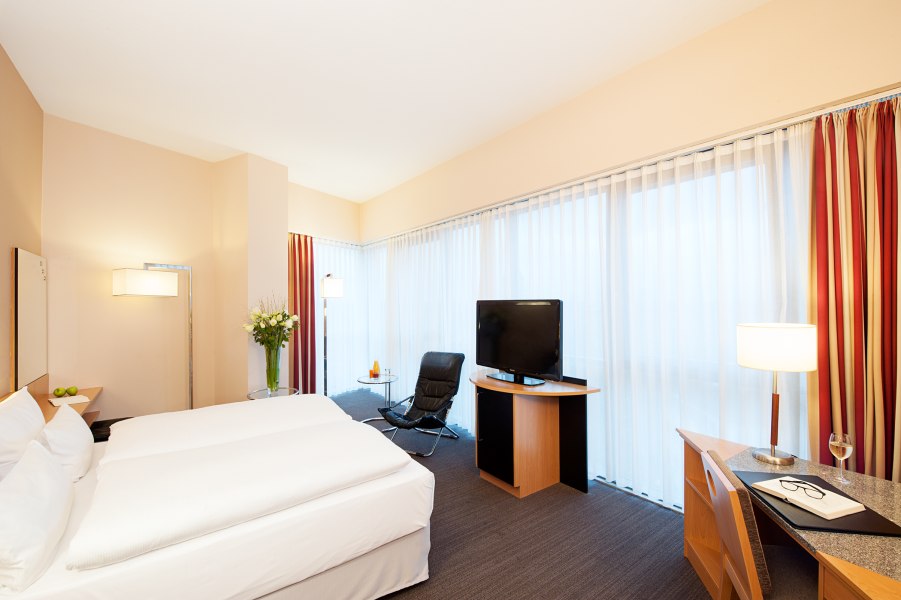 Guest room, © Copypright/NH Düsseldorf City